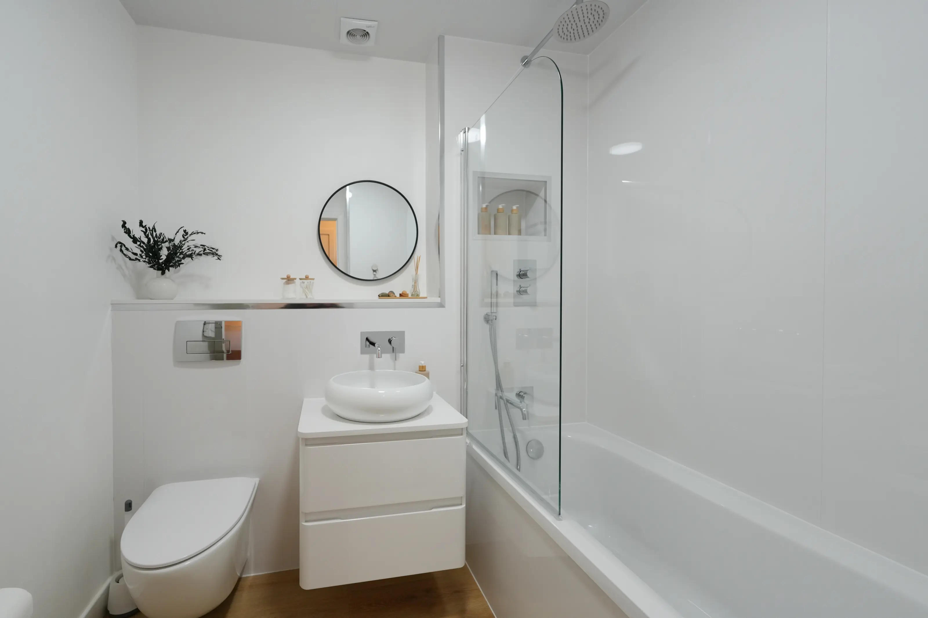 Modern bathroom with high-pressure rainfall shower
